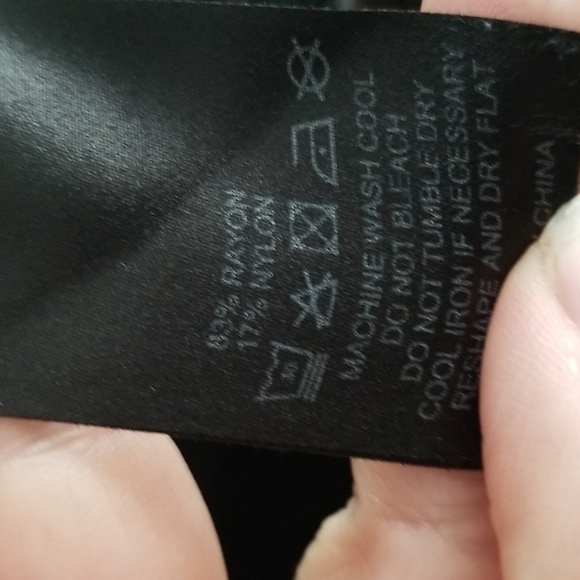 Paraphrase Women's Knee Length Dress - Picture 6 of 10